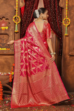 Load image into Gallery viewer, Elegance Embodied: Silk with Full Zari Weaving