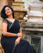 Load image into Gallery viewer, Buy Fancy Sarees Online – Ethnic Sarees with Modern Twist