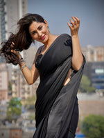 Load image into Gallery viewer, Buy Fancy Sarees Online – Ethnic Fashion Store
