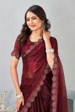 Load image into Gallery viewer, Saree Fashion: Blending Tradition with Modernity

