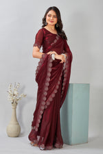 Load image into Gallery viewer, Saree Fashion: Blending Tradition with Modernity
