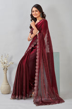 Load image into Gallery viewer, Saree Fashion: Blending Tradition with Modernity
