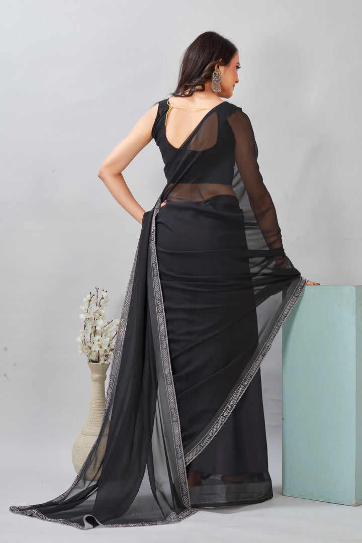 Luxury Sarees – Exquisite Designs for Special Occasions