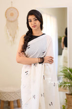 Load image into Gallery viewer, Trendy Fancy Sarees – Shop New Designer Styles Online
