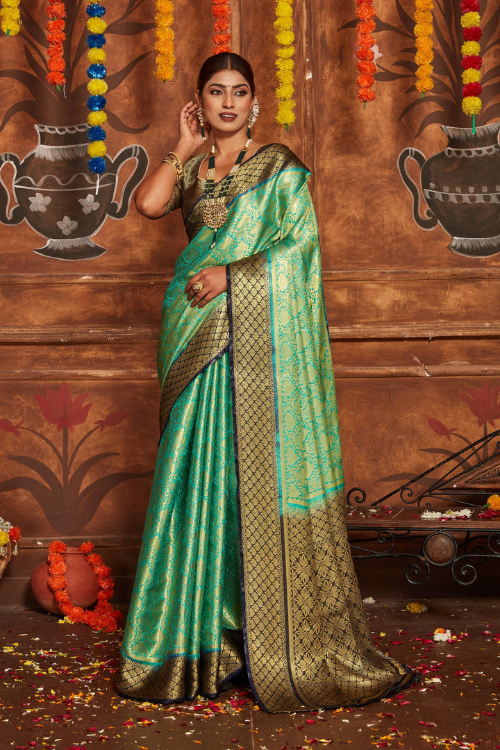 Elegance in Motion: Drapes of Silk and Zari