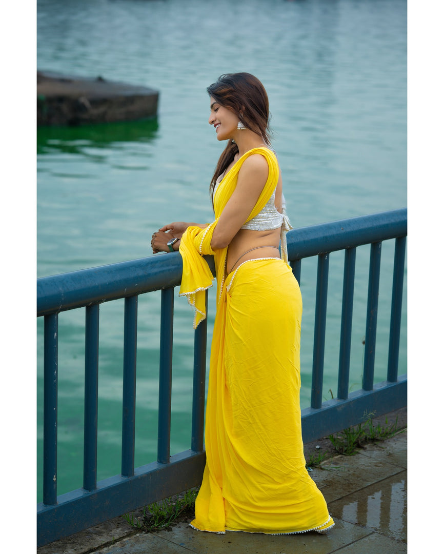 Fancy Sarees for Women – Designer Looks Online