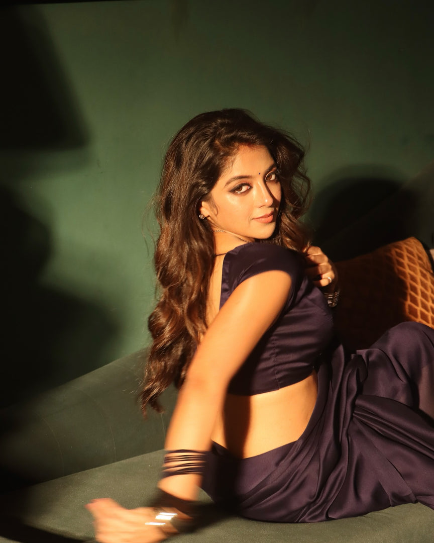 Buy Fancy Sarees Online – Stylish Sarees for Modern Women