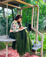 Load image into Gallery viewer, Fancy Sarees for Modern Women – Online Saree Collection
