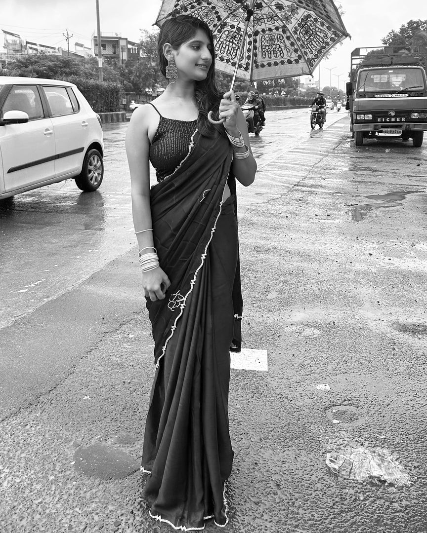 Fancy Sarees Online – Modern Sarees with Traditional Touch